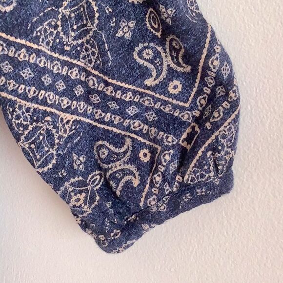 LUCKY BRAND Bandana Print Top 3/4 Sleeve - Picture 3 of 10